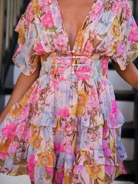 ✨ Floral Ruffle Mini Dress – Feminine & Flowy ✨